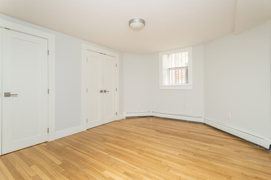 Building Photo - 35 South St