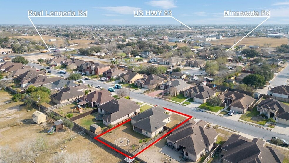 Building Photo - 210 Miranda Ln