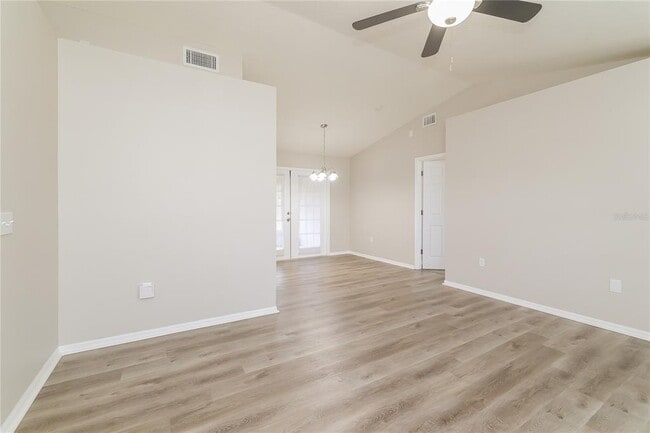 Building Photo - 171 Bergen Cir