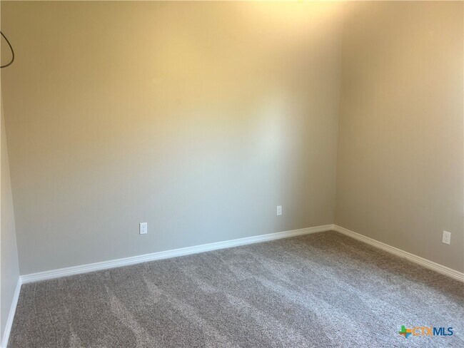 Building Photo - 3316 Braford Dr
