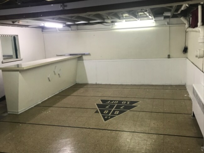 Building Photo - 3820 Chestnut St