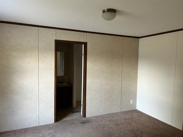 Building Photo - 509 Pettycoat Ln