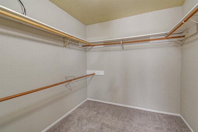 Building Photo - 21510 Slippery Creek Ln