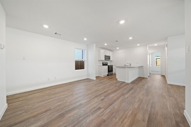 Building Photo - 12327 Sword Point Ct