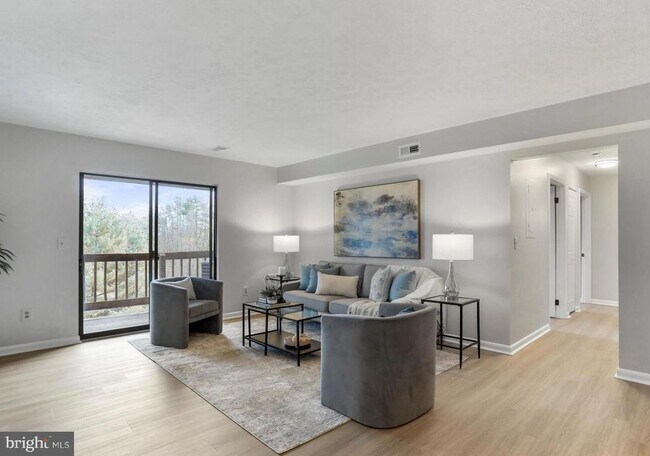 Building Photo - 1002 Magnolia Woods Ct