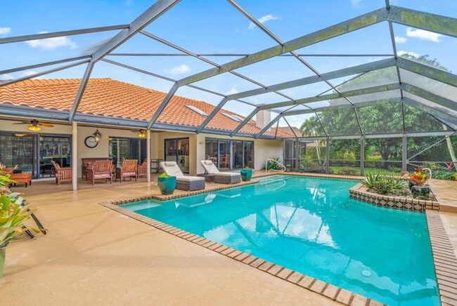 Building Photo - 16 Thurston Dr