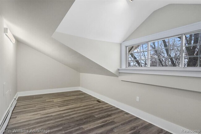 Building Photo - 101 Base Line Rd