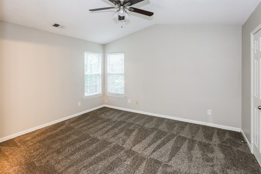 Building Photo - 8610 Treyburn Dr