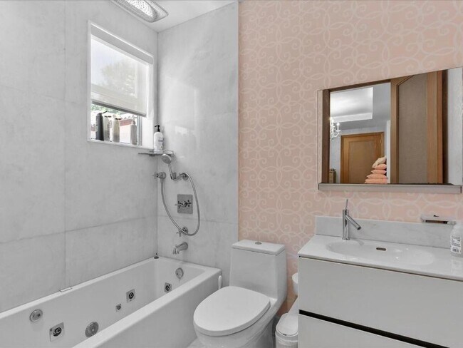 Building Photo - 3917 S Le Jeune Rd