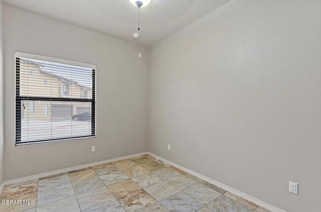 Building Photo - 5501 N Stanton St