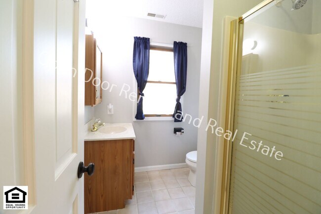 Building Photo - 4 bedroom home now available!
