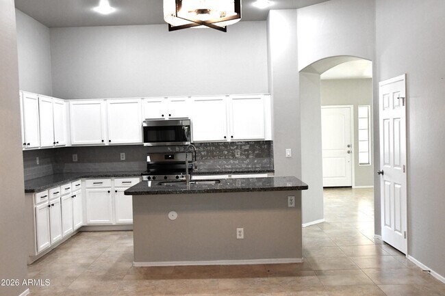 Building Photo - 8787 W Gardenia Ave