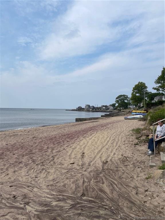 Building Photo - 151 Chapman Beach Rd