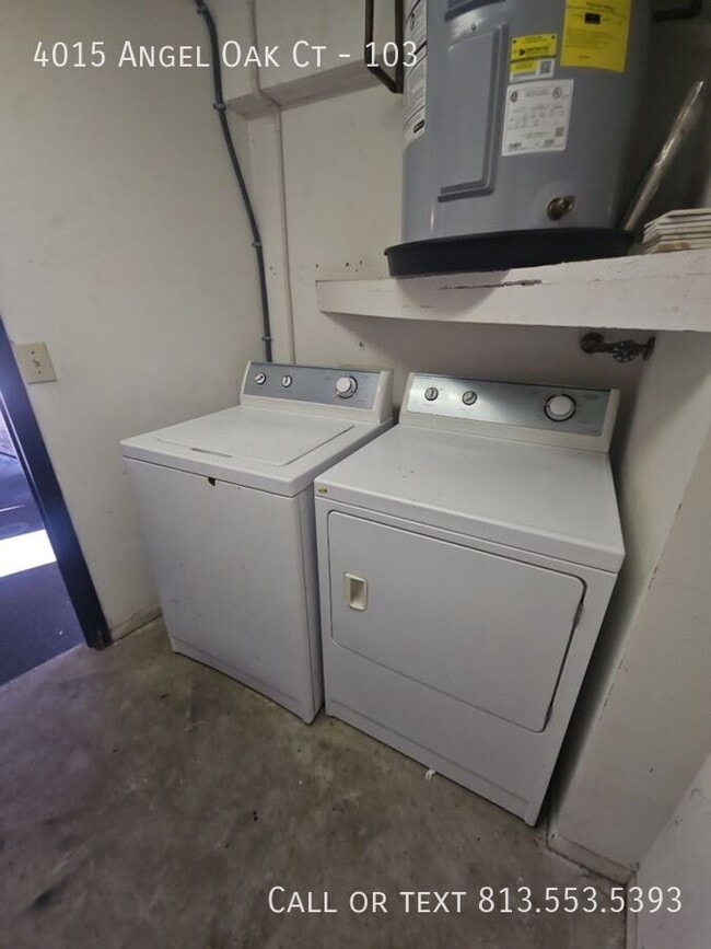 Building Photo - 4015 Angel Oak Ct