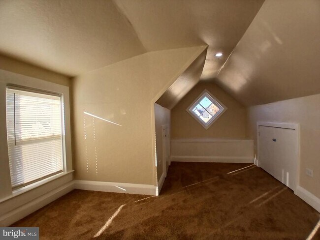 Building Photo - 5505 Tramore Rd