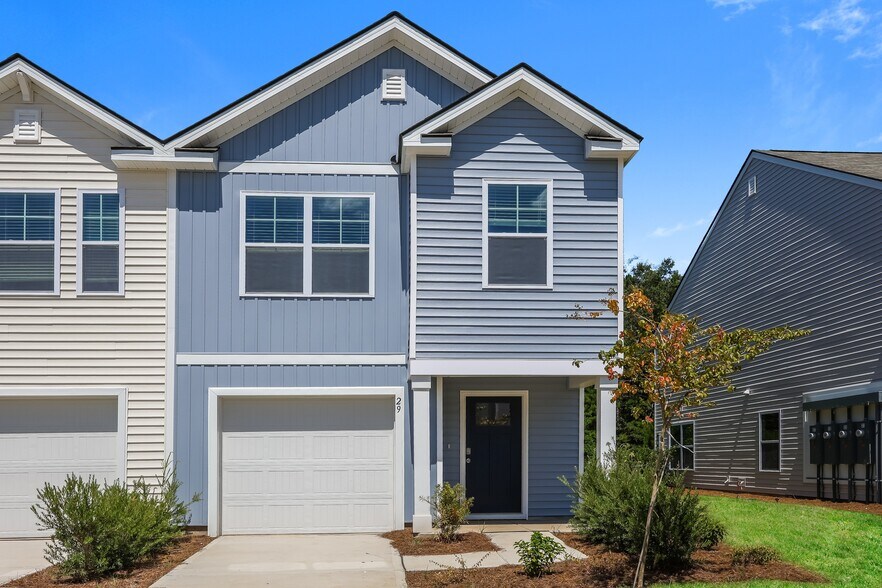 Building Photo - 29 Striker Rd