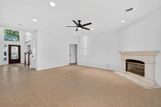 Building Photo - 11727 Spring Path Ct