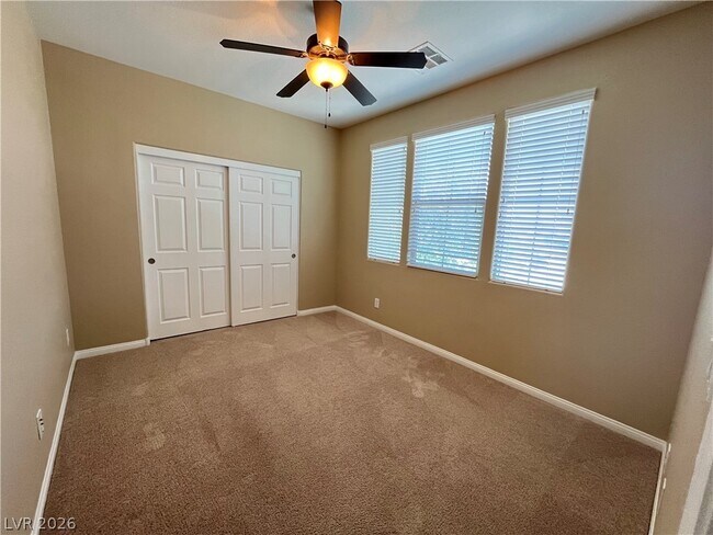 Building Photo - 5547 Fairmeade Way