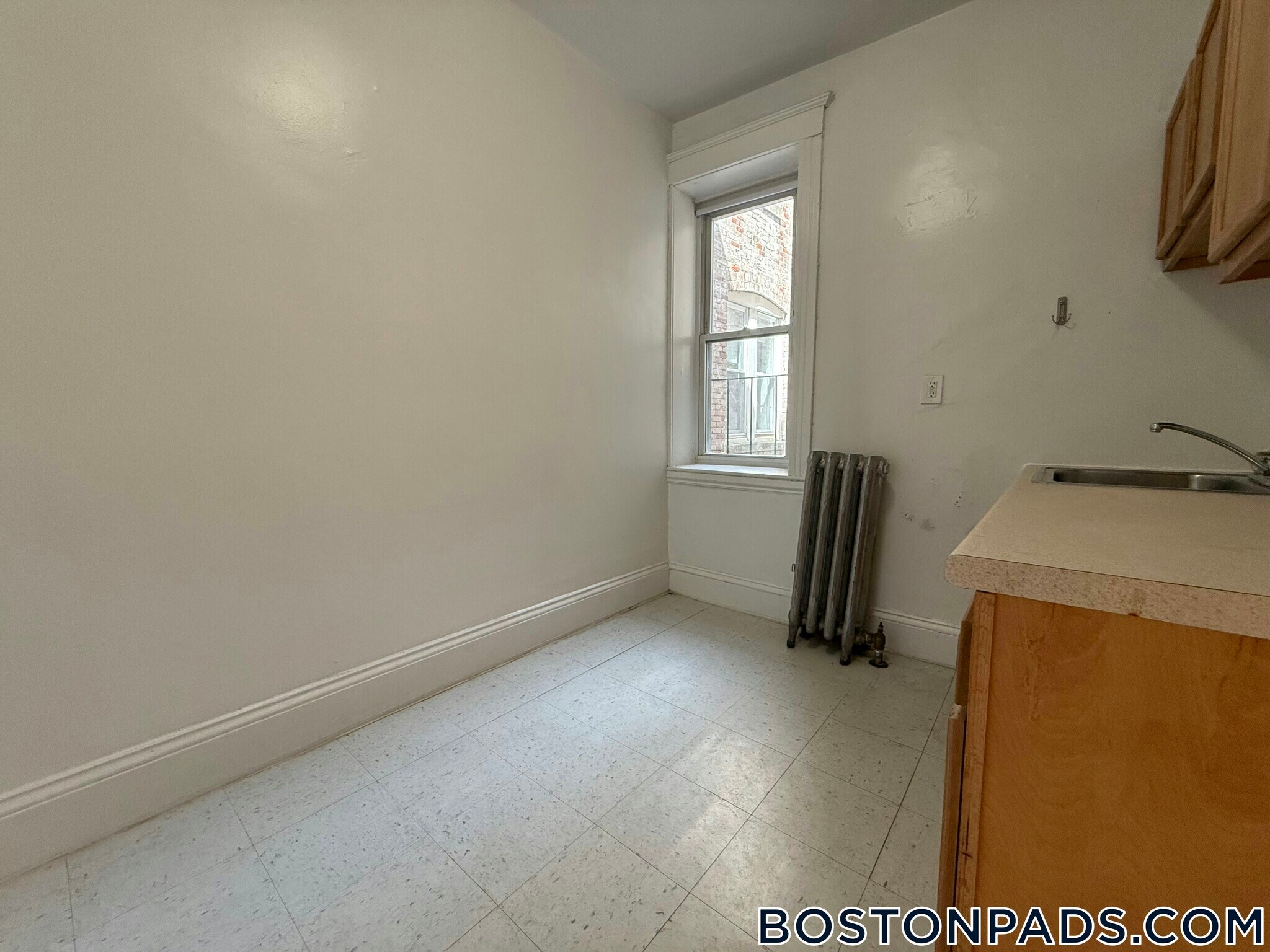 Building Photo - 1375 Commonwealth Ave