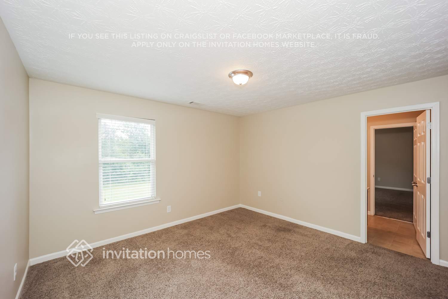 Building Photo - 3099 Meadow Point Dr