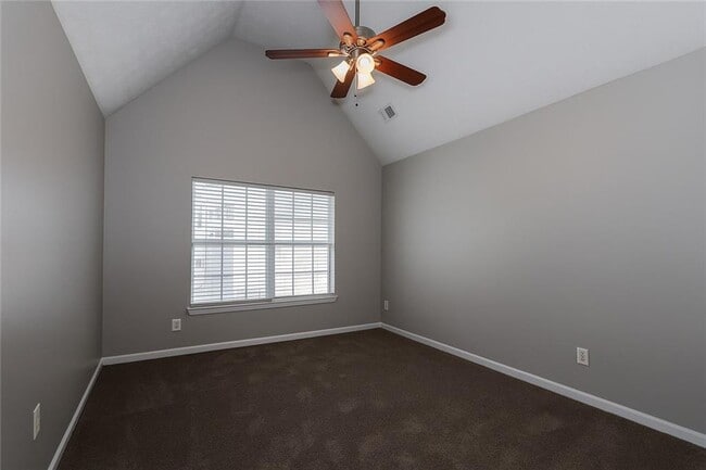 Building Photo - 655 Belle Grove Dr