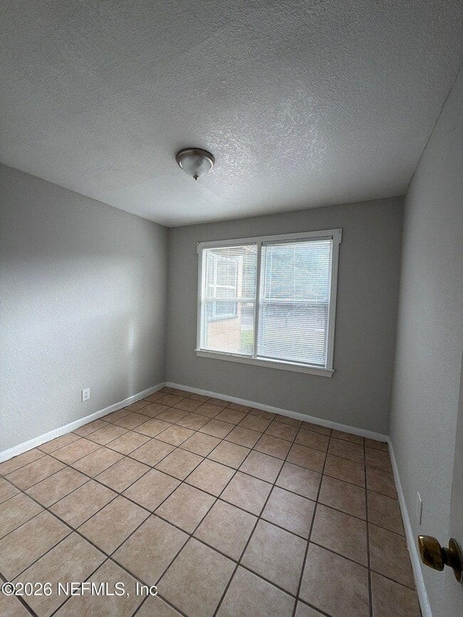 Building Photo - 5326 Mays Dr