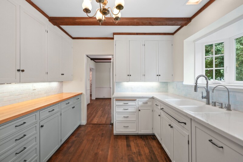 Building Photo - 1526 Morningside Dr