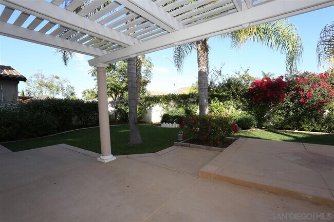 Building Photo - 13121 Dressage Ln