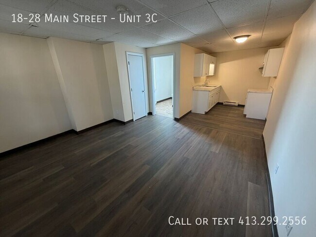 Building Photo - 18-28 Main Street-Unit 3C