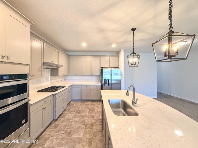 Building Photo - 55 Tamar Ct