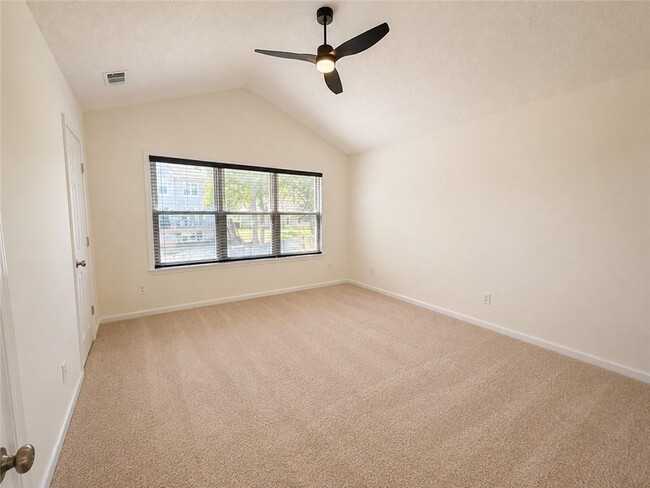 Building Photo - 414 Darter Dr NW