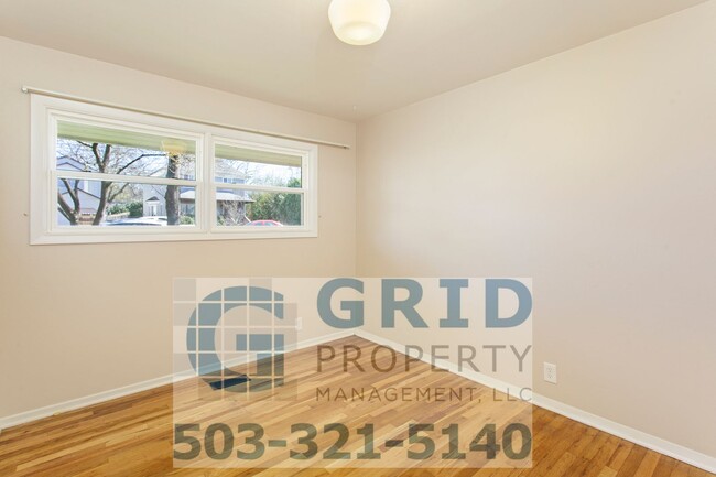 Building Photo - Charming 3 Bedroom North Portland Home Ava...