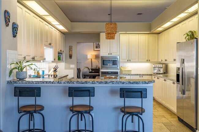 Building Photo - 10525 Cory Lake Dr