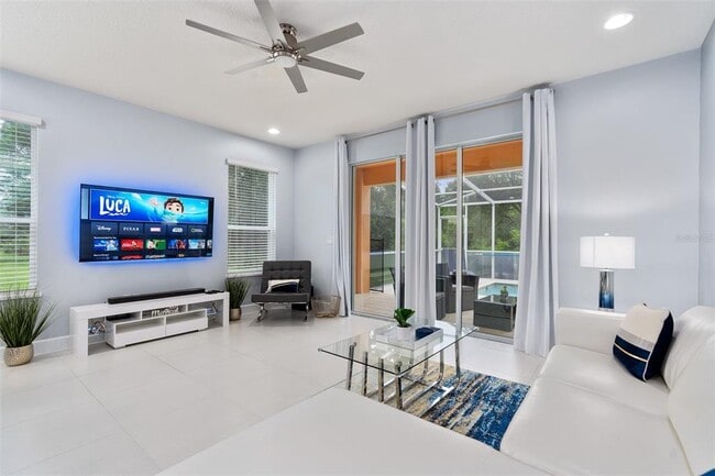 Building Photo - 1601 Tranquil Ave