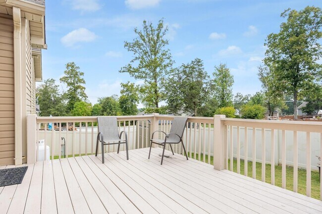 Building Photo - 8671 Blanche Rd