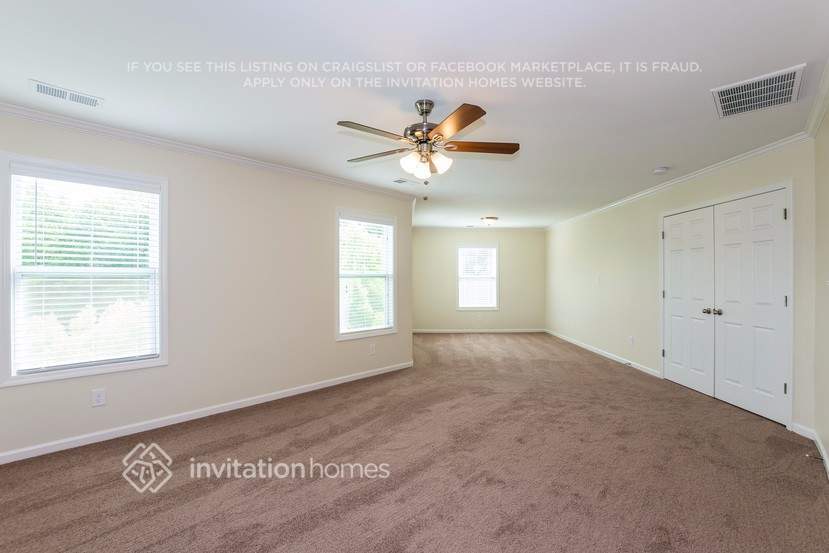 Building Photo - 4924 Elementary View Dr