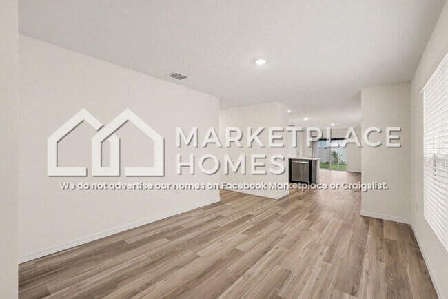 Building Photo - 8619 SW 44th Terrace