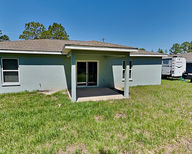 Building Photo - 1866 W Hialeah Dr