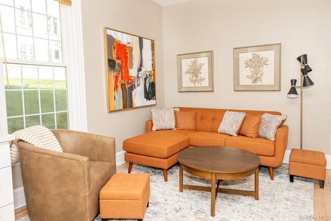 Building Photo - 3212 Franklin Ave