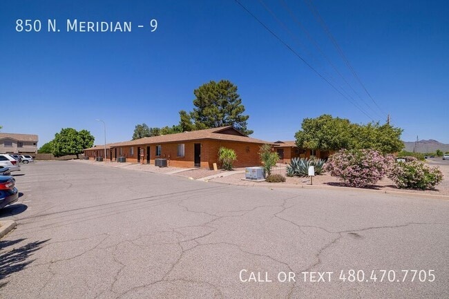 Building Photo - 850 N. Meridian-9