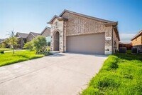 Building Photo - 744 Shepperton Wy