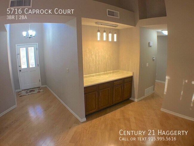 Building Photo - 5716 Caprock Ct