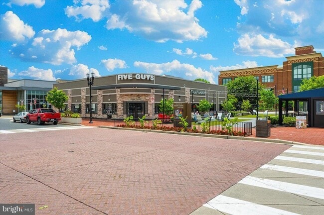 Building Photo - 16110 Hayshire Ct