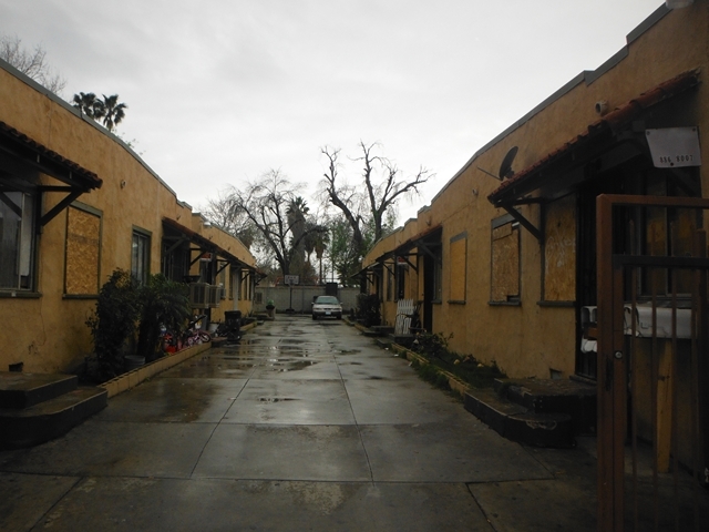 Primary Photo - 538 N G St
