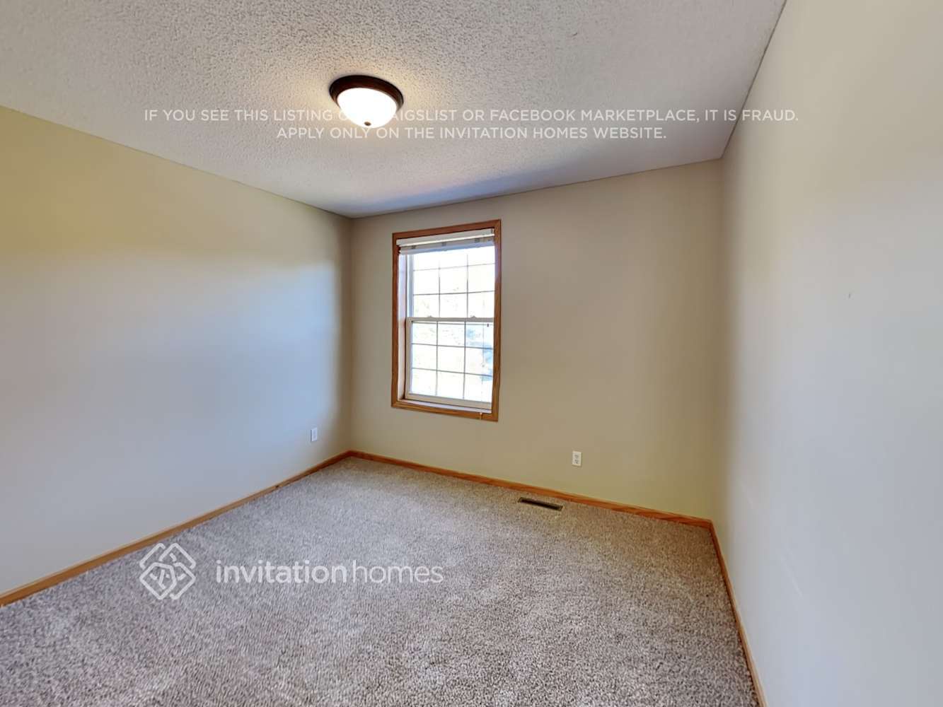 Building Photo - 2720 Autumn Woods Dr