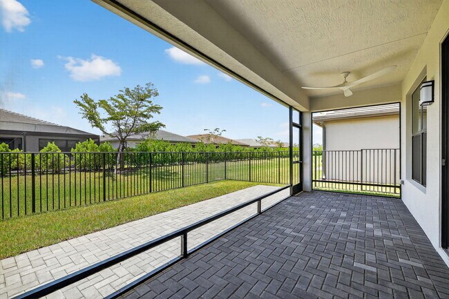 Building Photo - 12522 SW Emerald Estuary Ter