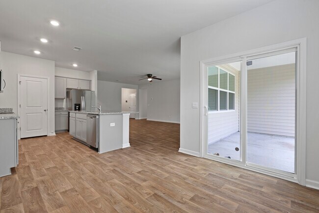 Building Photo - 217 Wedge Cir