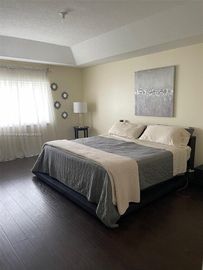 Building Photo - 2771 Treasure Cove Cir