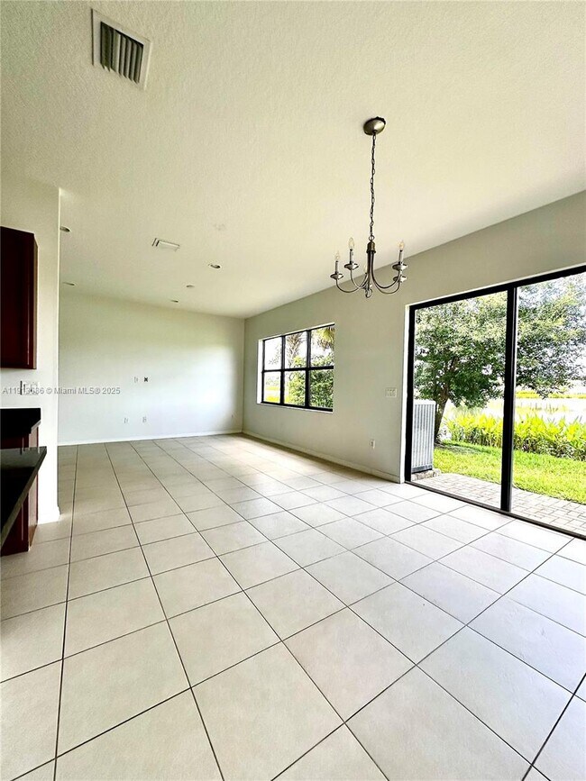 Building Photo - 5265 Beckton Rd