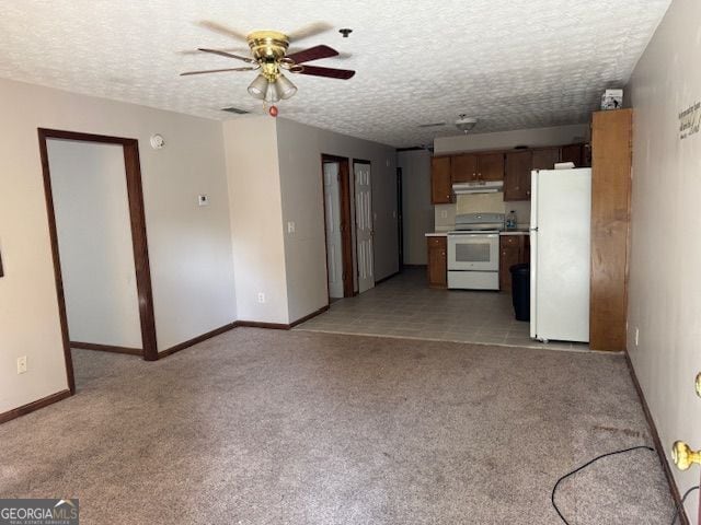 Building Photo - 971 Hewlett St SW